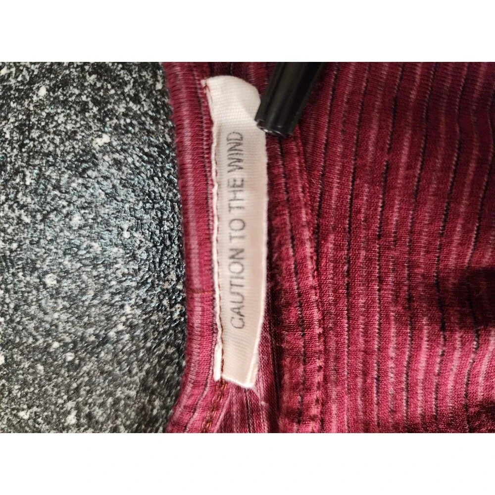 Caution To The Wind Women's Sz M Striped Crop top Knotted Front Y2K Summer Trend